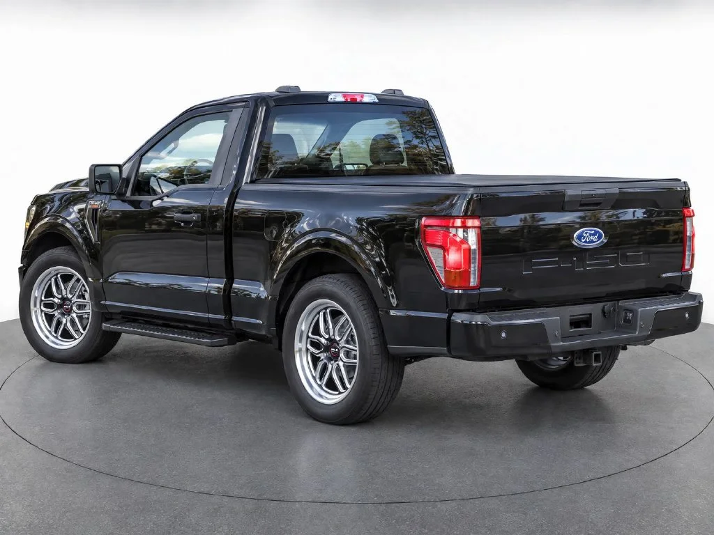 Used 2025 Black Ford XL image 3