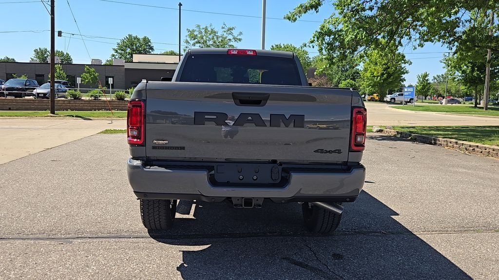 New 2026 Ceramic Gray Clear-Coat Exterior Paint RAM Big Horn image 30