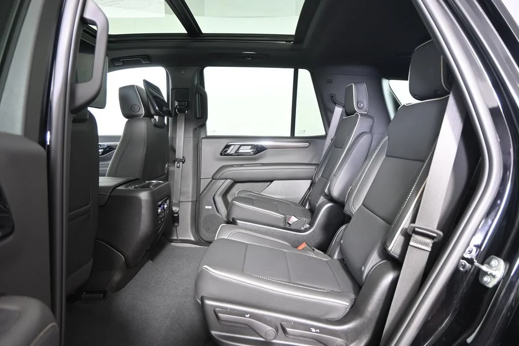 2026 Chevrolet Tahoe Premier - Photo 18