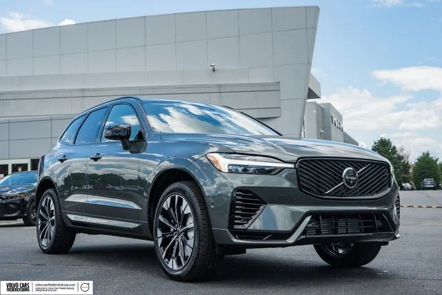 New 2026 Forest Lake Volvo T8 Plus image 1