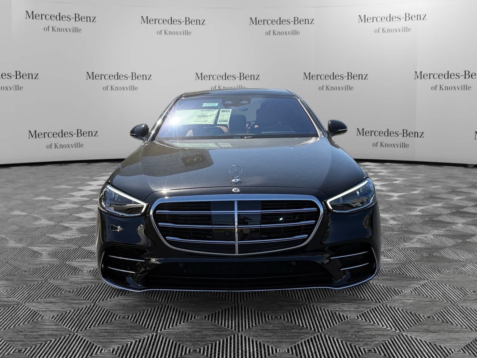 New 2026 Obsidian Black Metallic Mercedes-Benz S 580 image 8