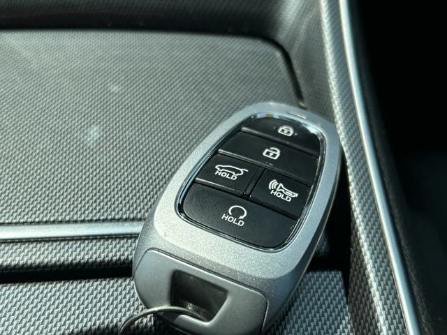 Used 2023 Gray Hyundai SEL image 48