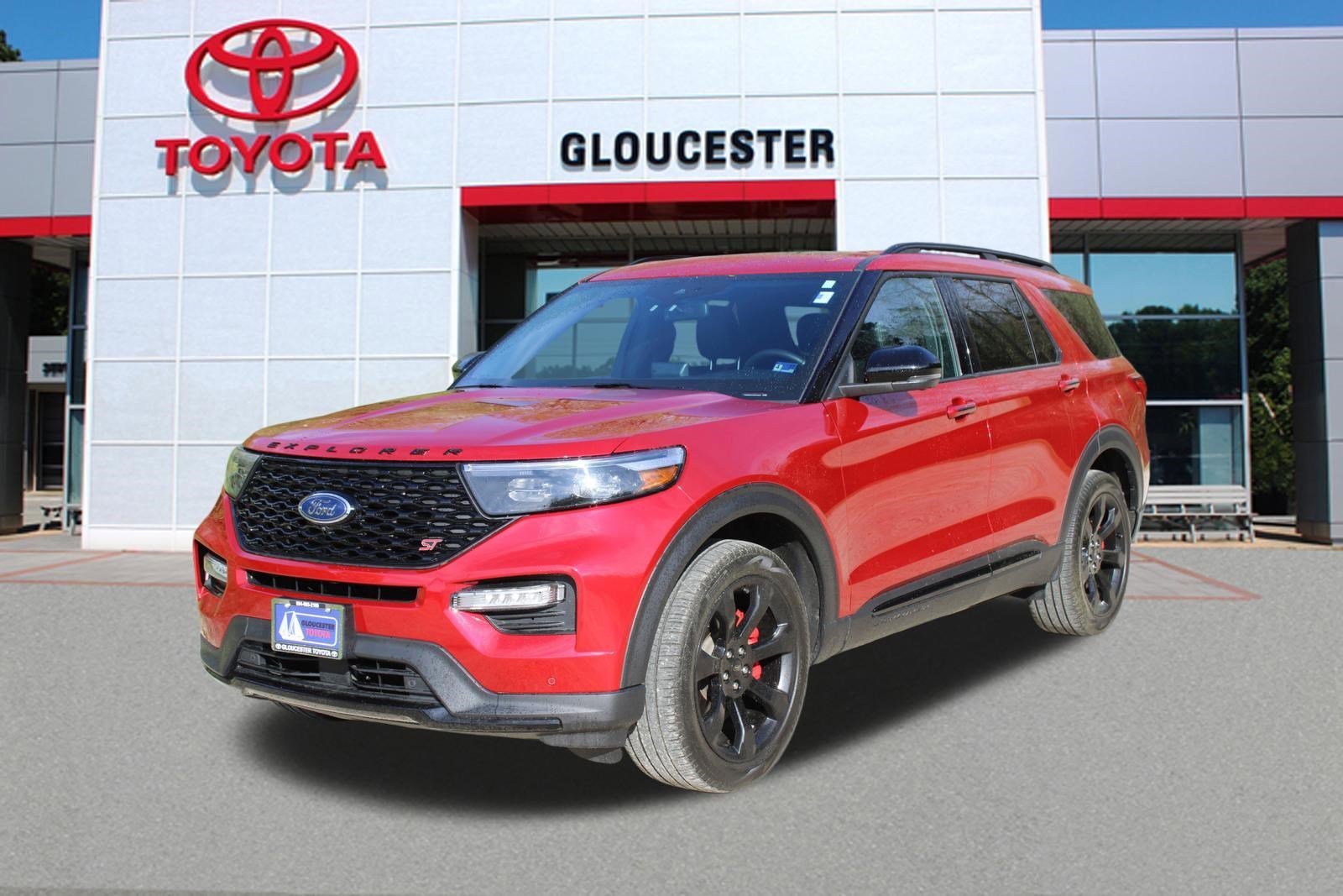 2023 Ford Explorer ST 4WD's photo