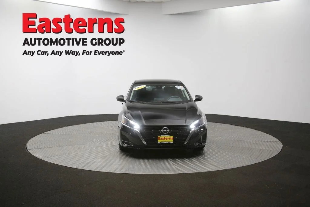 Used 2024 Black Nissan 2.5 SV image 50