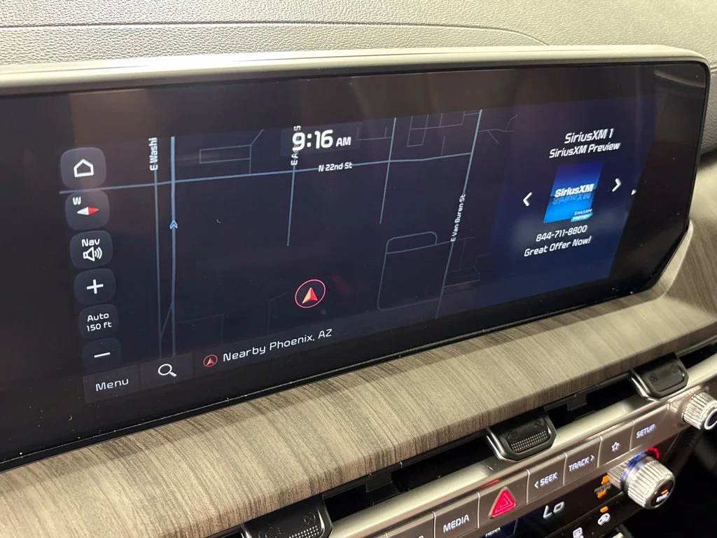 Used 2023 Green Kia EX image 40