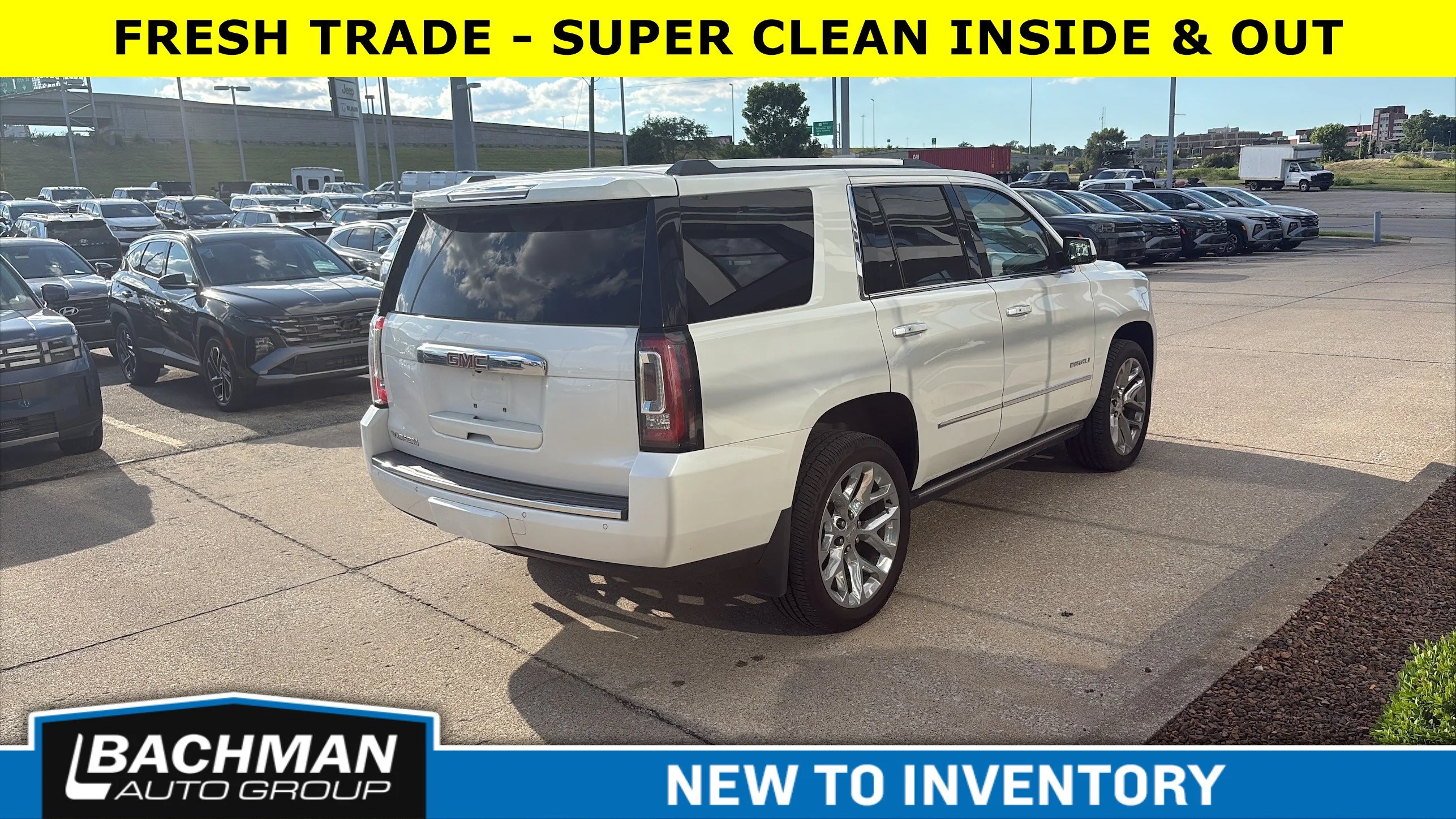 Used 2019 White Frost Tricoat GMC Denali image 4