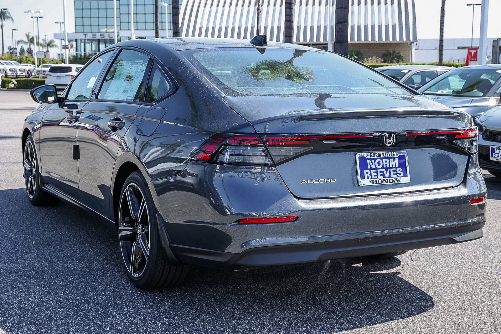 New 2026 Meteorite Gray Metallic Honda SE CVT image 4
