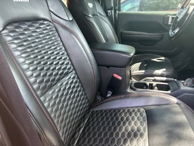 Used 2021 Black Clearcoat Jeep Unlimited Rubicon image 5