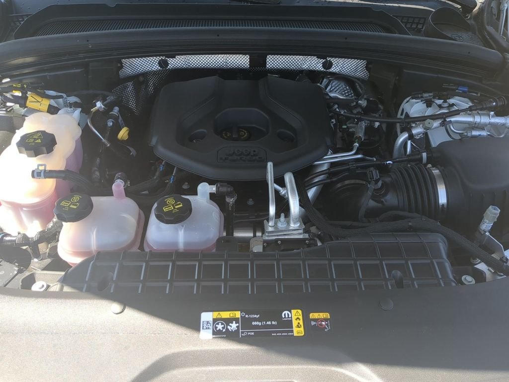 Used 2022 White Jeep Trailhawk 4xe image 22