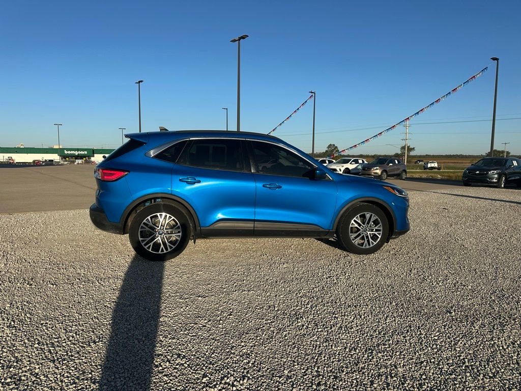 2021 Ford Escape SEL photo 2