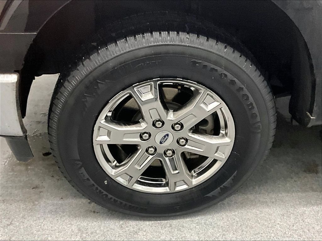 Used 2022 Black Metallic Ford XLT image 7