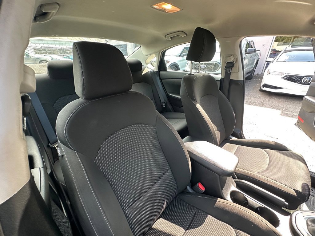 Used 2020 Gray Kia LXS image 30