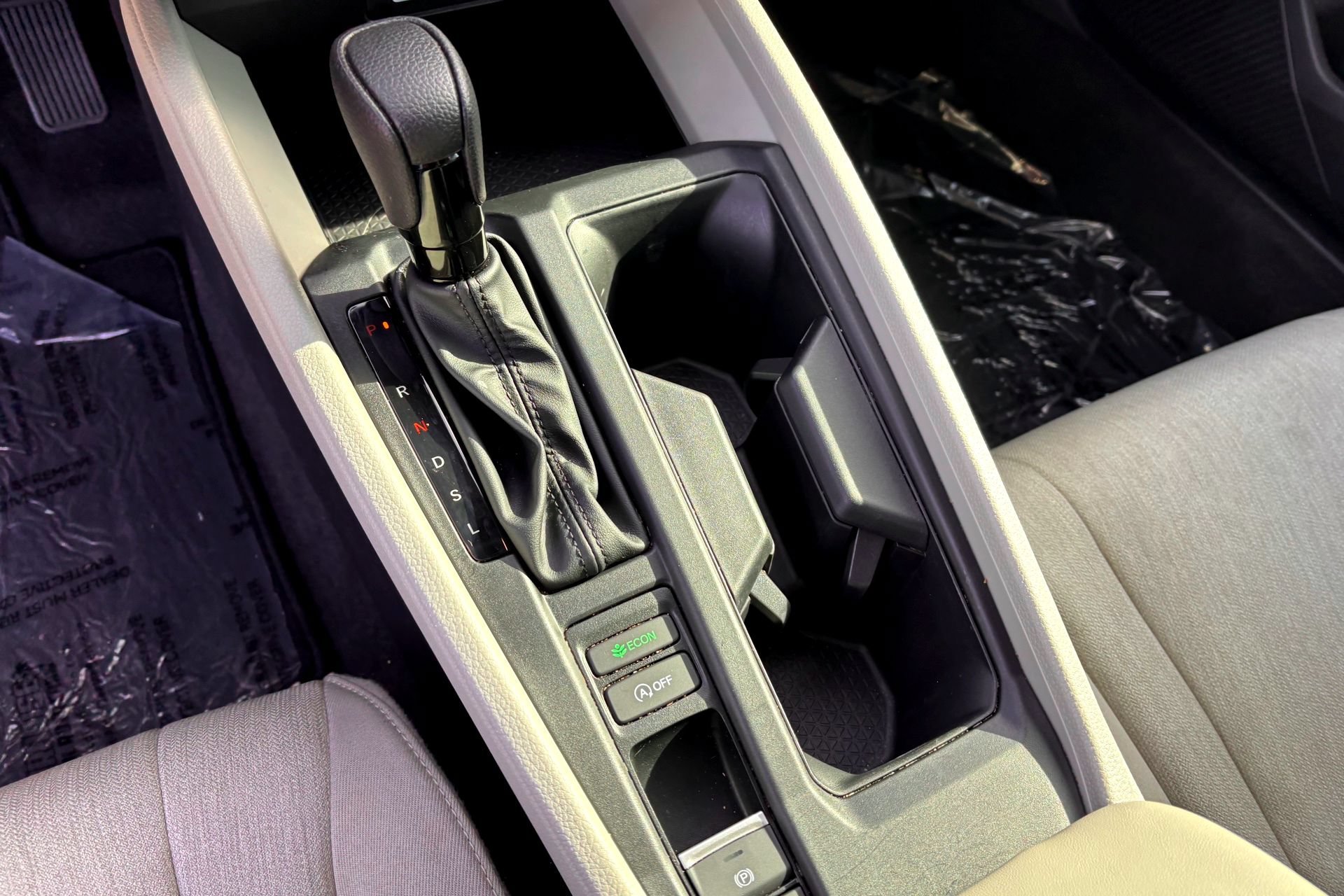 2025 Honda Accord SE - Photo 23