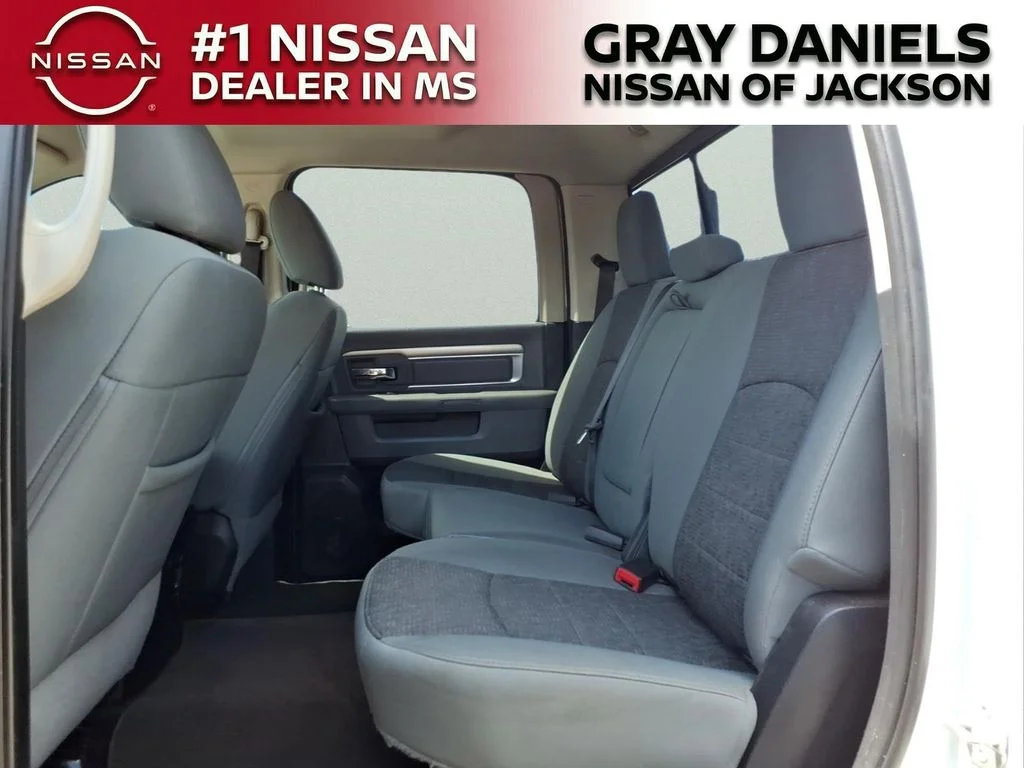 Used 2015 White Ram Big Horn image 26