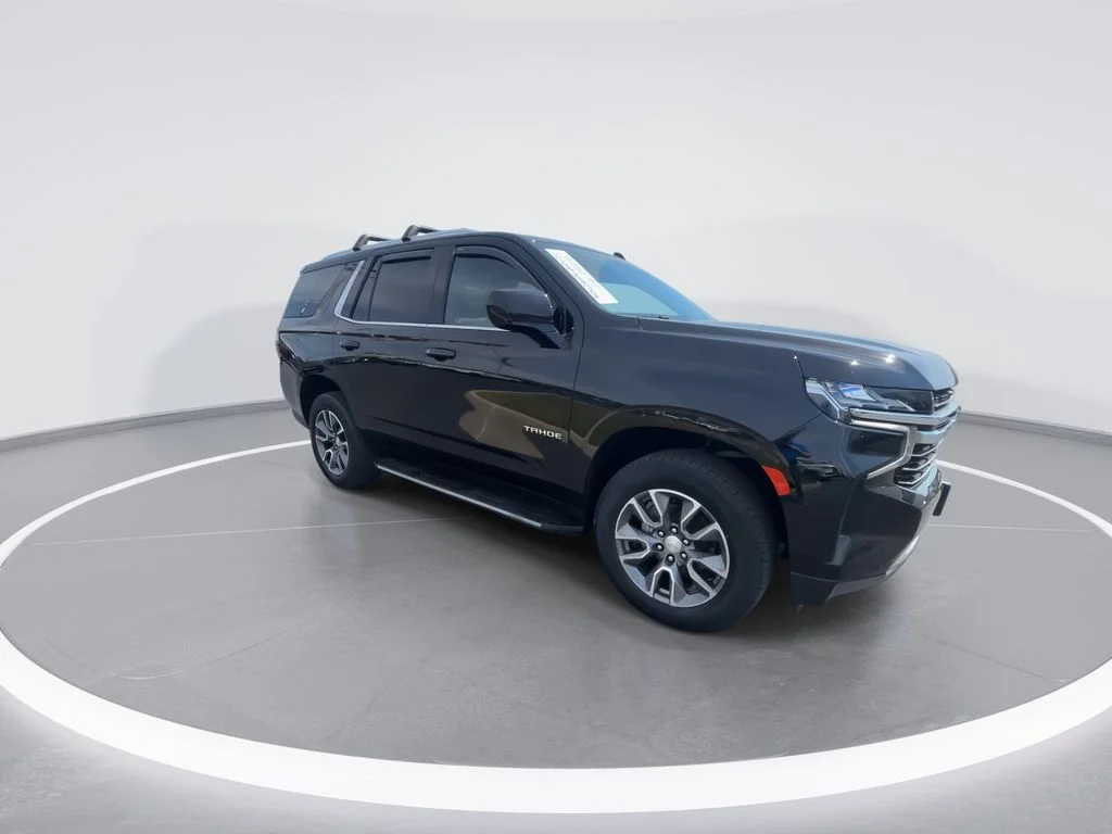 Used 2023 Black Chevrolet LT image 2