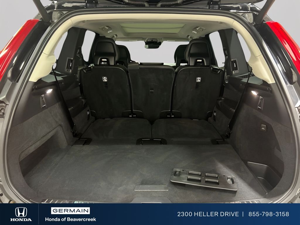 Used 2021 Onyx Black Metallic Volvo T6 Momentum image 27