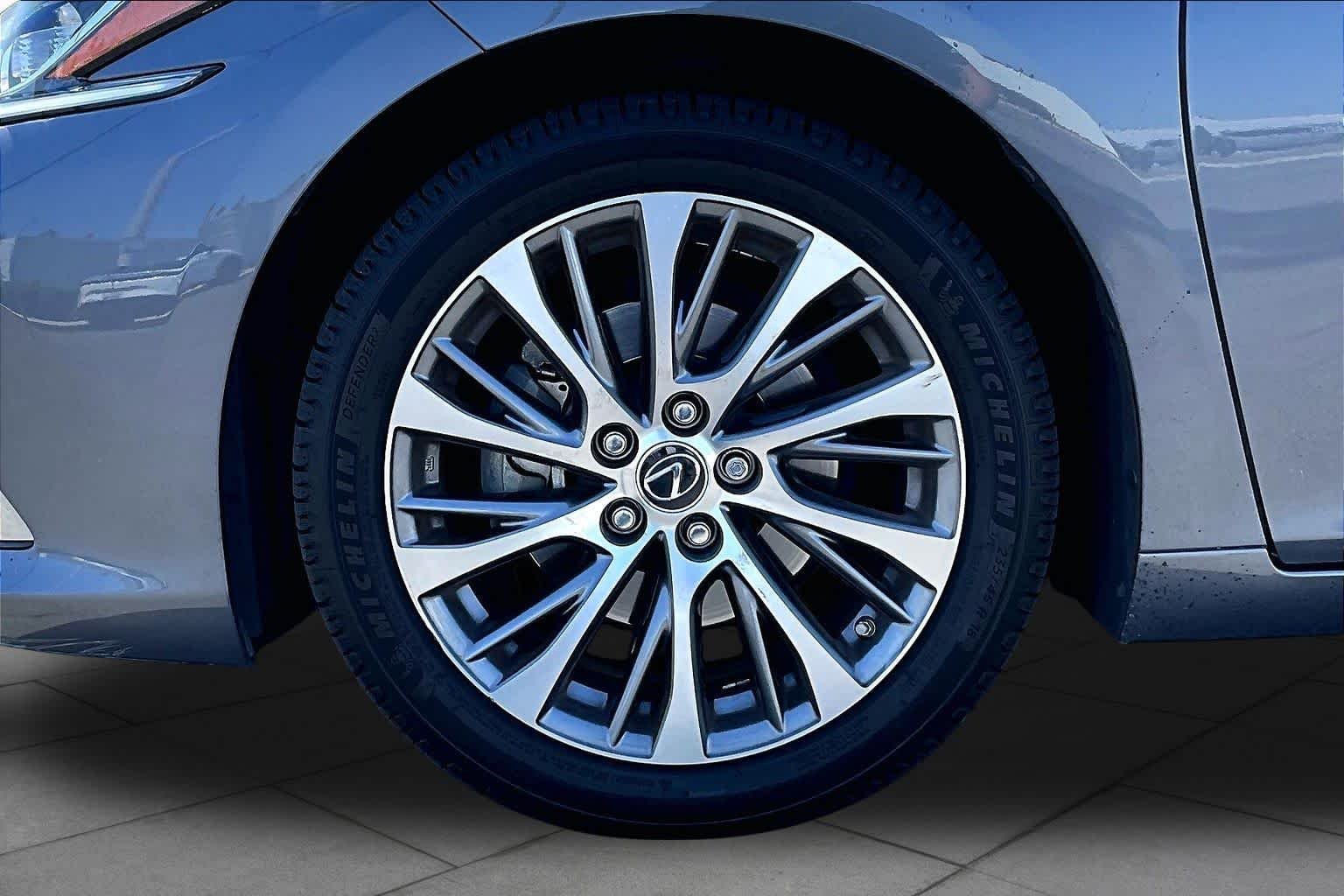 Used 2019 Nebula Gray Pearl Lexus  image 10
