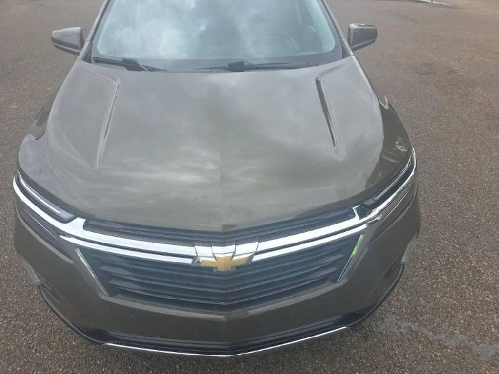 Used 2023 Brown Chevrolet LT image 3