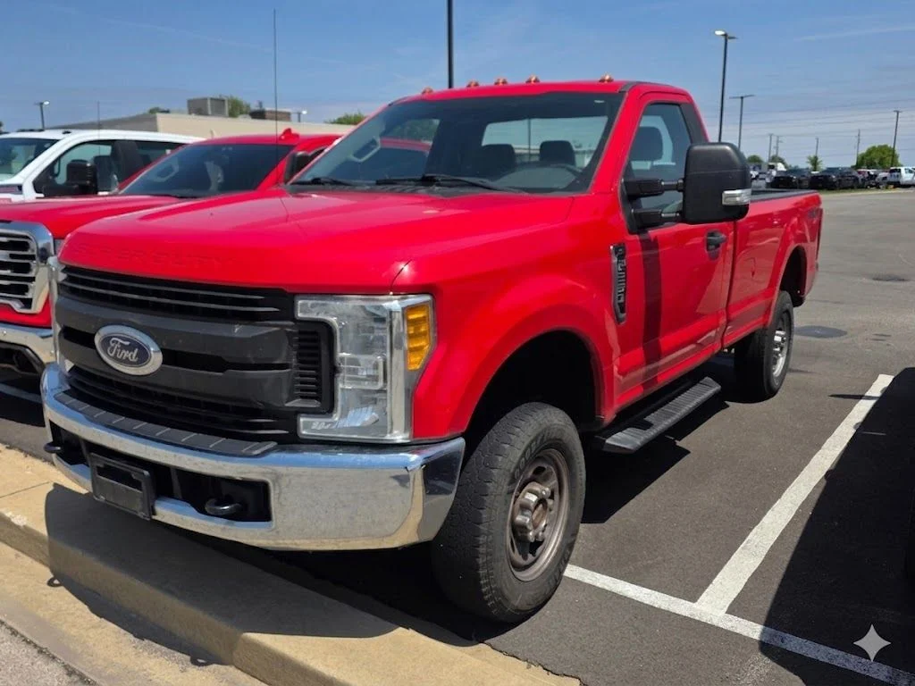 2017 Ford F-250 XL 4x4 Regular Cab 8' Box's photo