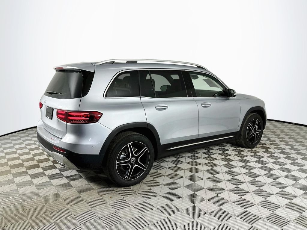 Certified Used 2026 Silver Mercedes-Benz GLB 250 image 7