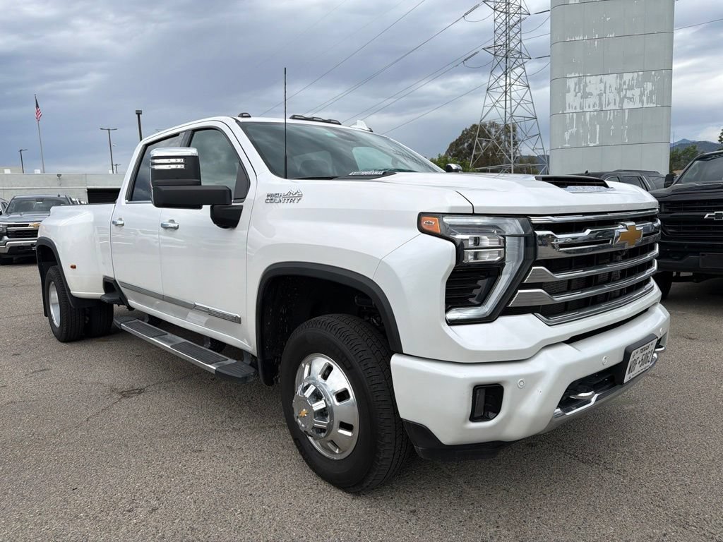 2025 Chevrolet Silverado 3500HD High Country