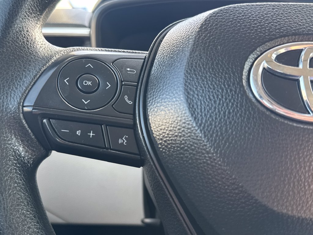 Certified Used 2025 Silver Toyota L image 20