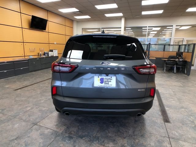 Certified Used 2025 Gray Metallic Ford ST-Line image 6