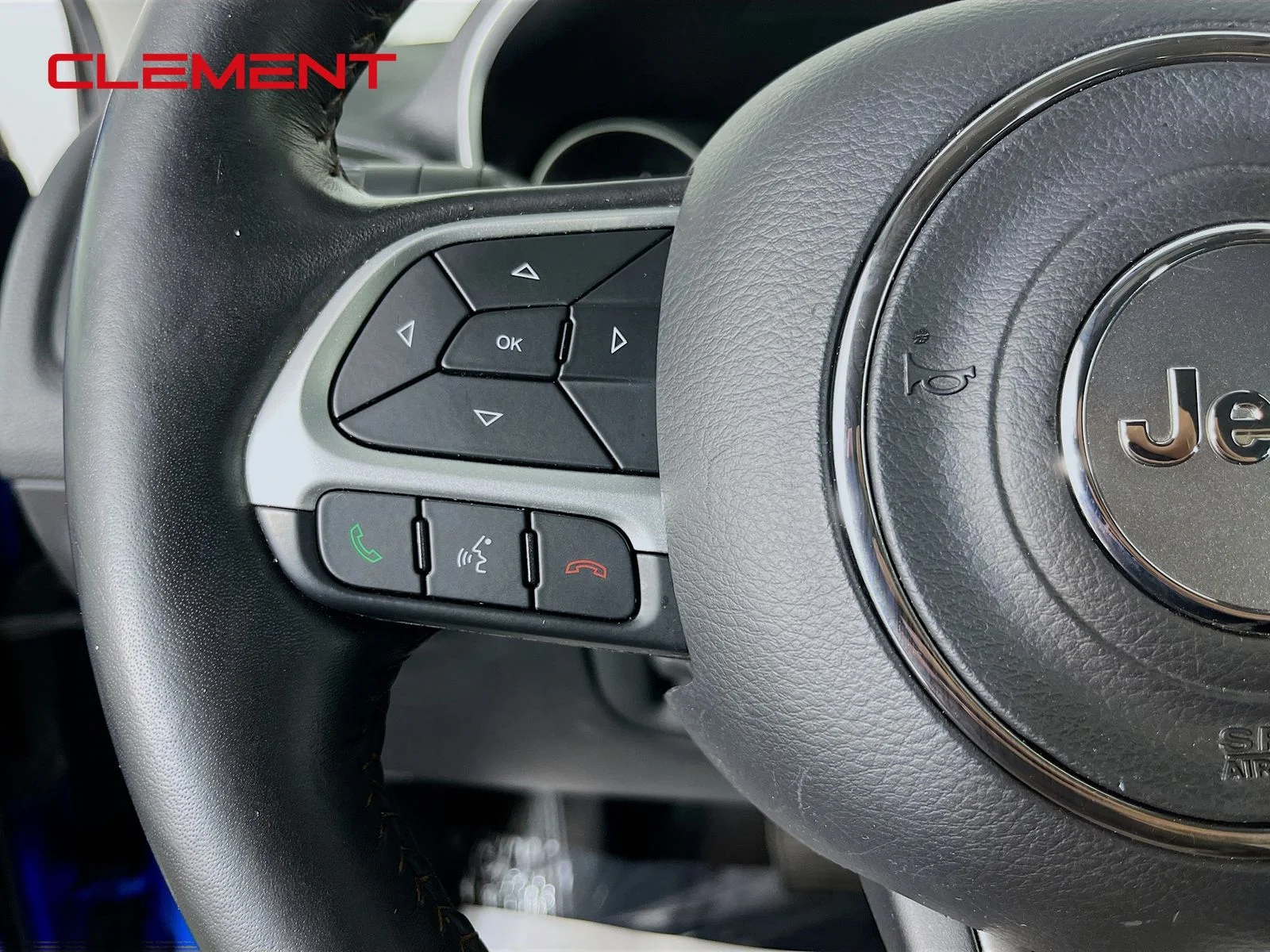 Used 2019 Blue Jeep Limited image 15