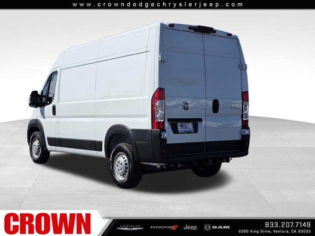 New 2026 Bright White Clearcoat RAM TRADESMAN image 7