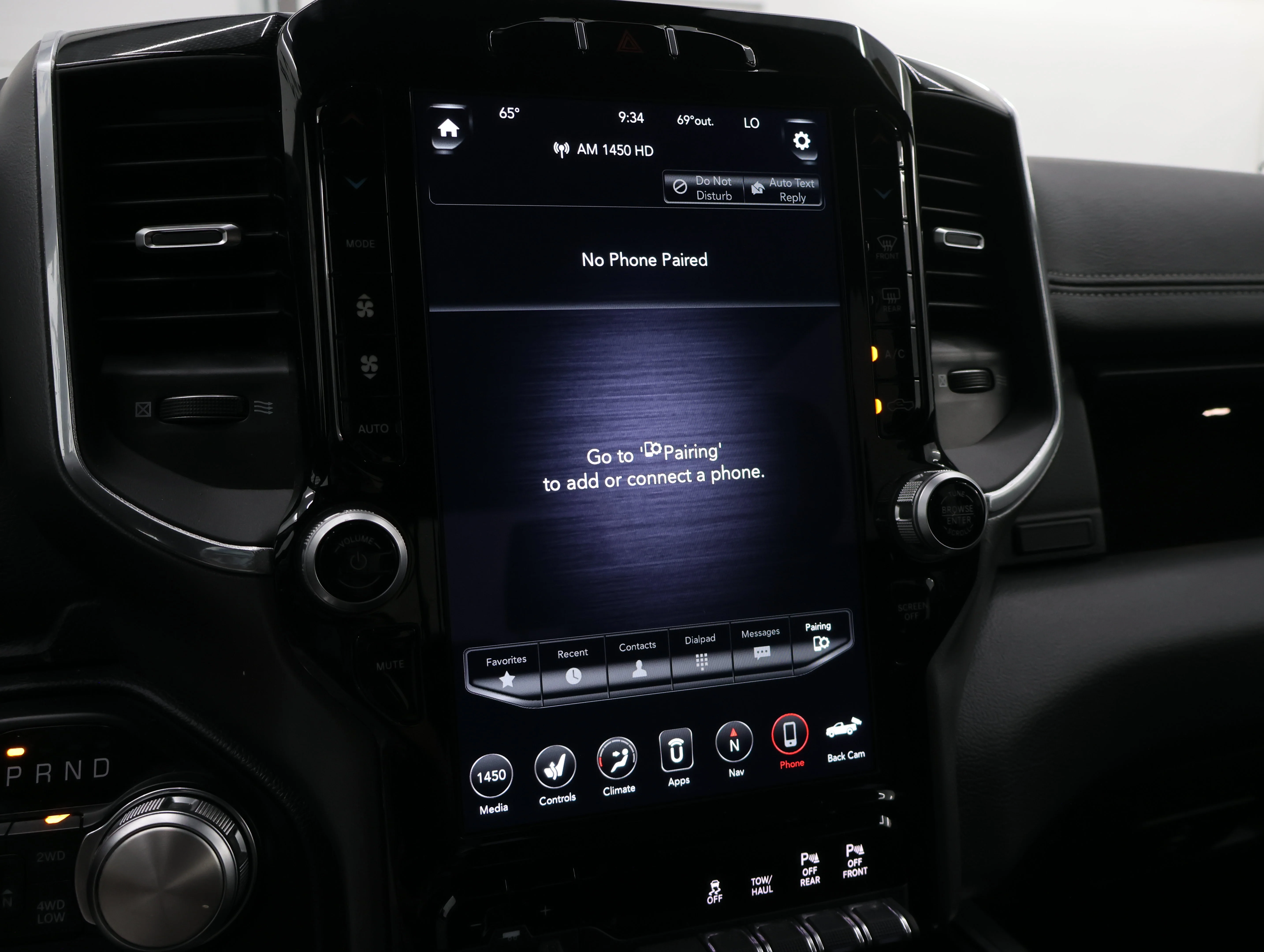 Used 2021 Diamond Black Crystal Pearlcoat Ram Laramie image 54