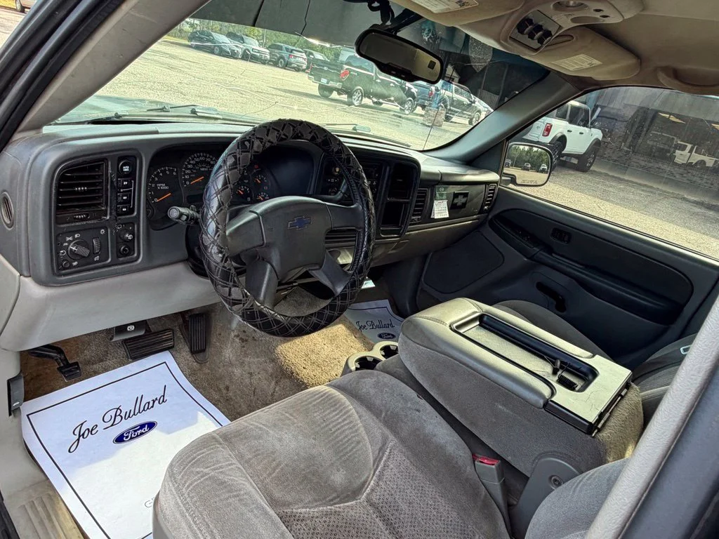 Used 2003 Dark Gray Metallic Chevrolet LS image 11