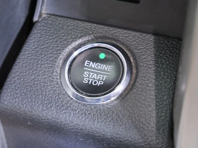 Used 2016 Blue Ford Lariat image 30