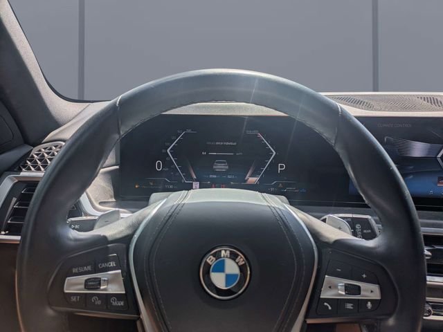 Used 2024 Alpine White BMW sDrive40i image 33