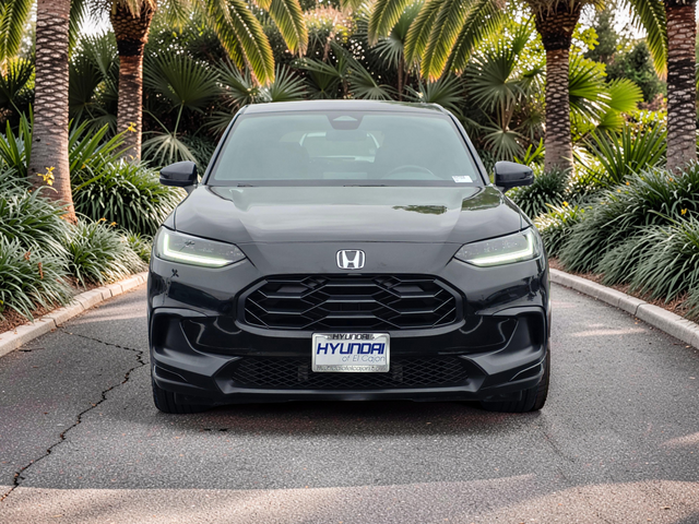 Used 2024  Honda Sport image 3