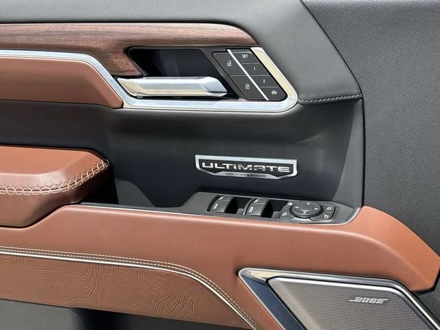 New 2026 Glacier White Tricoat GMC Denali Ultimate image 21