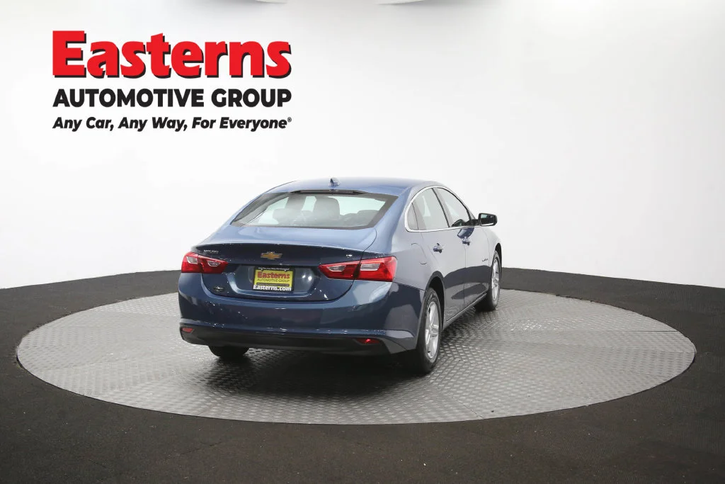 Used 2024 Blue Chevrolet LT image 39
