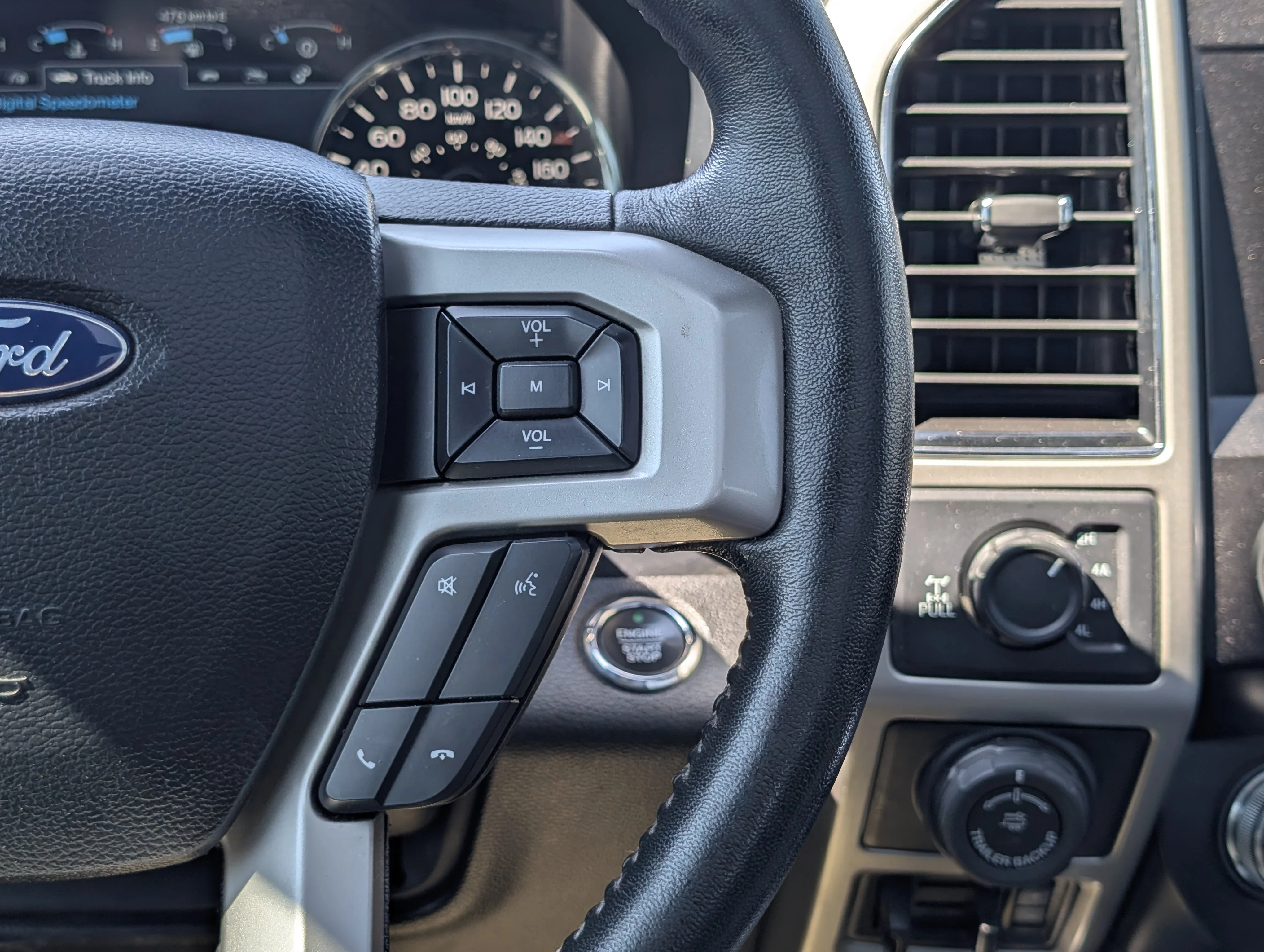 Used 2019 Blue Ford XL 4WD SuperCrew 5.5