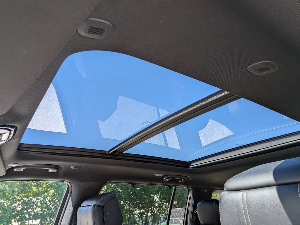 Used 2022 White Jeep Series I image 29