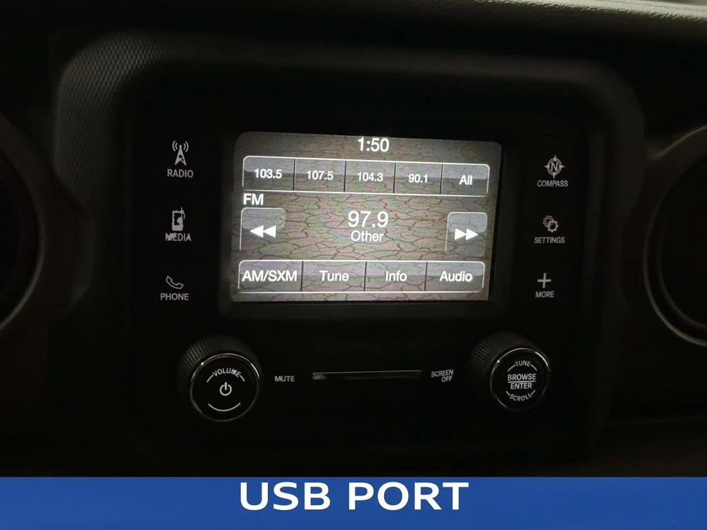 Used 2018 Gray Jeep Unlimited Sport S image 4