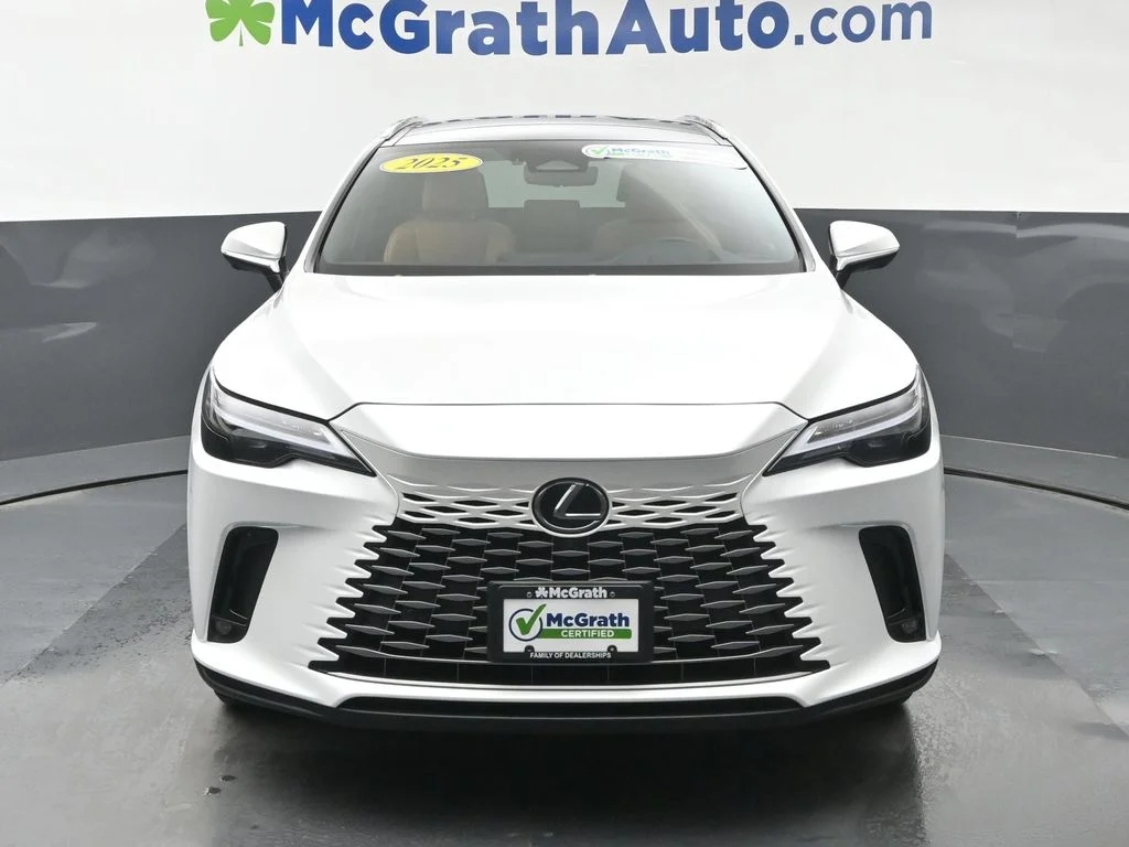 Used 2025 White Lexus 350 Premium Plus image 6