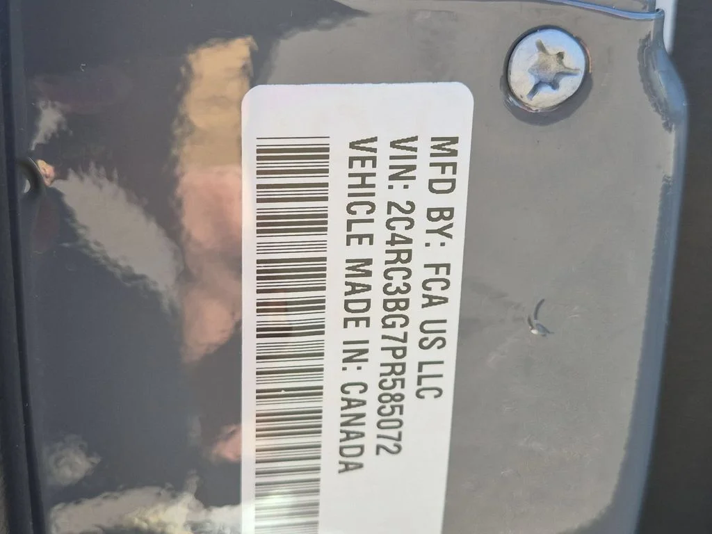 Used 2023 White Chrysler Touring L image 35