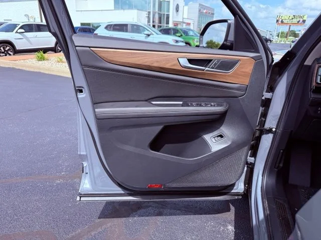 New 2026 Gray Volkswagen 2.0T SE w/Technology image 14
