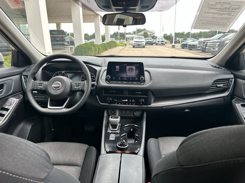 Used 2024 Brilliant Silver Metallic Nissan SV image 3