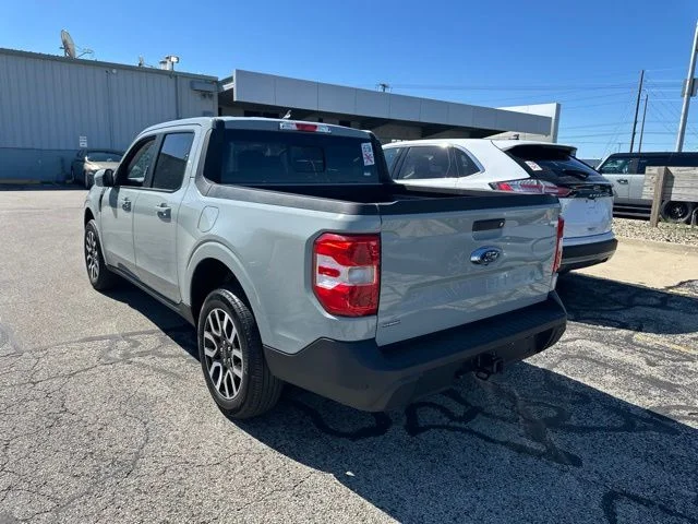 Used 2022 Cactus Ford Lariat image 3