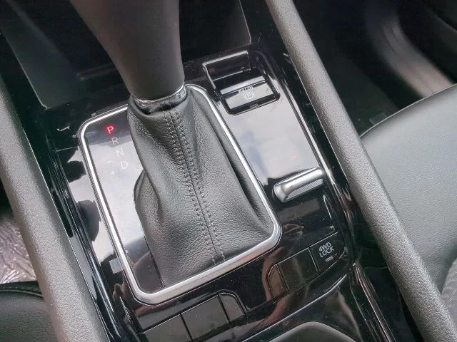 New 2026 Silver Jeep Latitude image 17