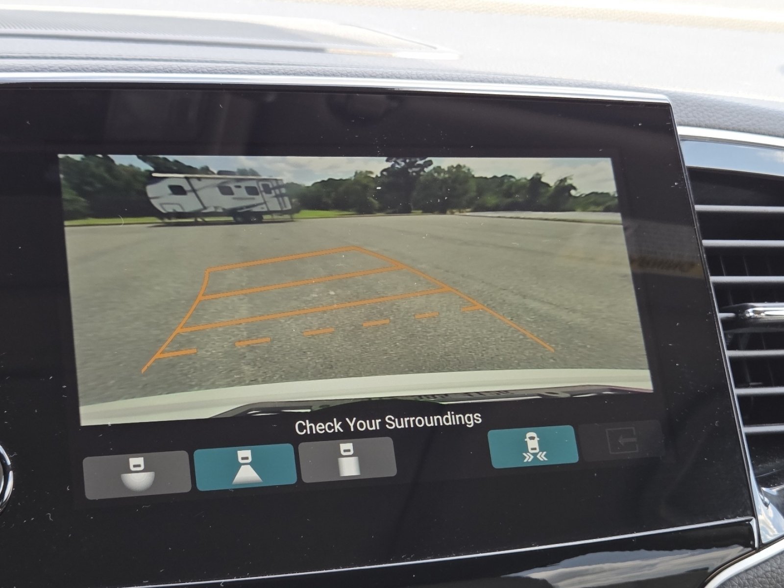 2022 Honda Pilot Touring - Photo 9