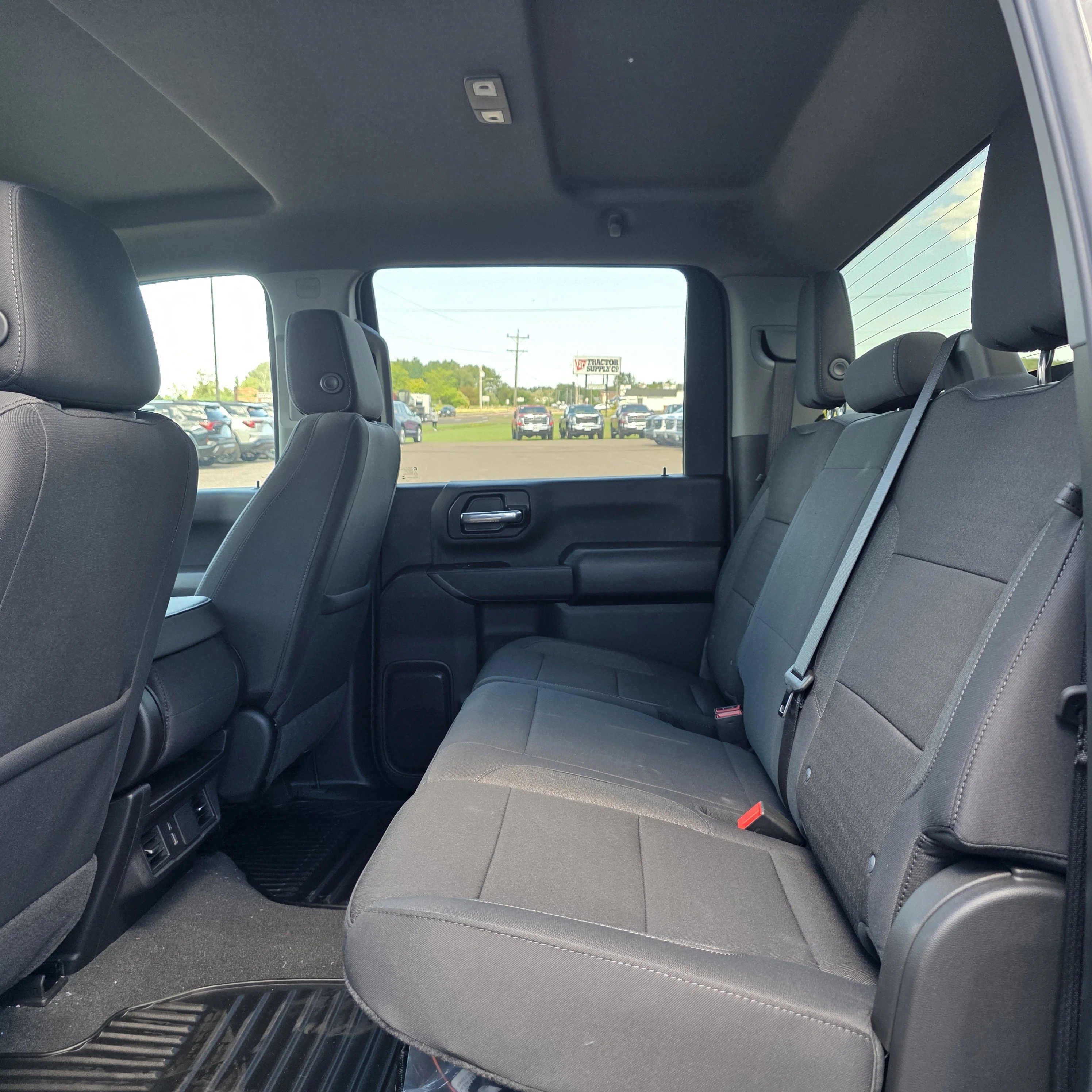 2026 Chevrolet Silverado 2500 HD Custom - Photo 17