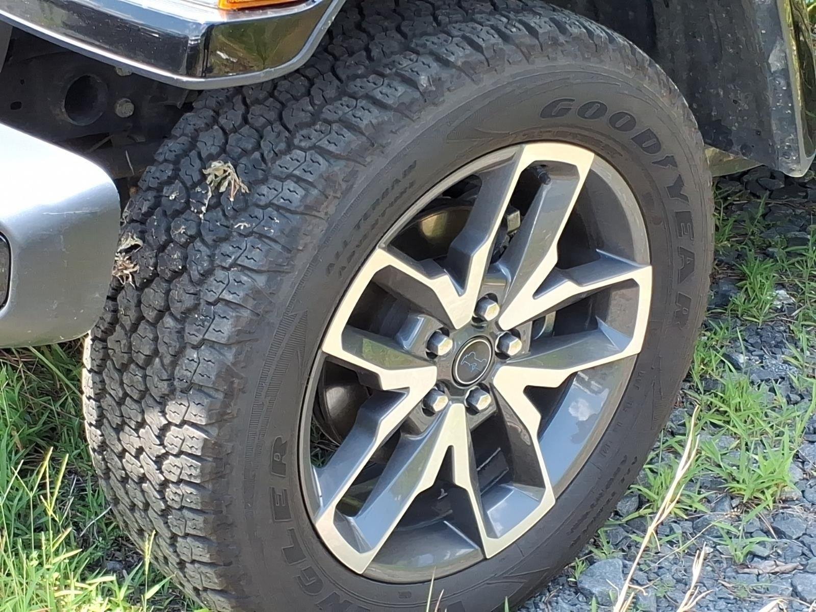 Used 2024 Black Clearcoat Jeep Sport S image 3