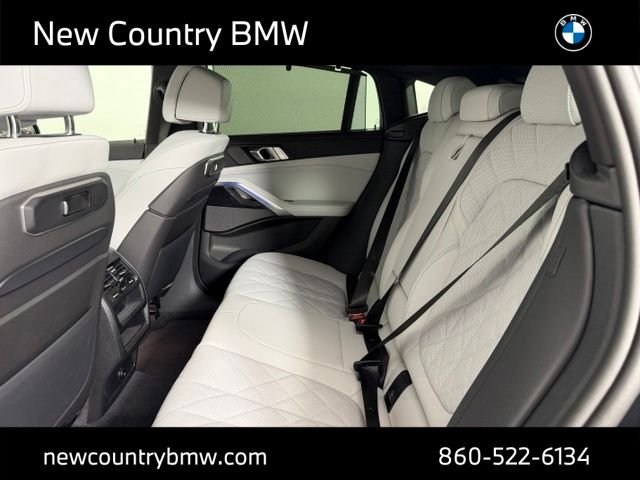 Used 2024 Black Sapphire Metallic BMW xDrive40i image 22