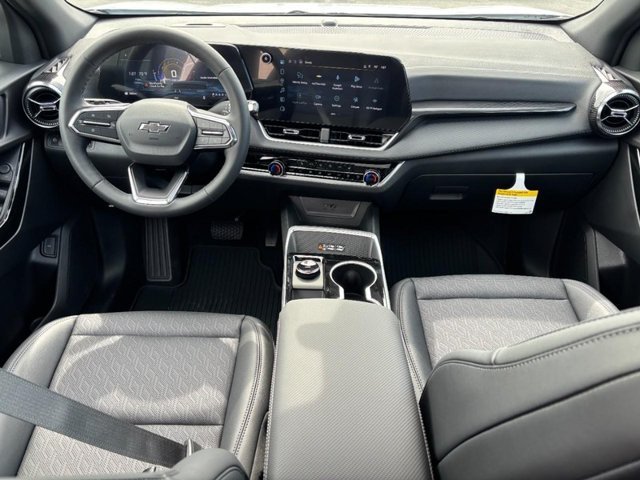 2027 Chevrolet Equinox LT - Photo 6